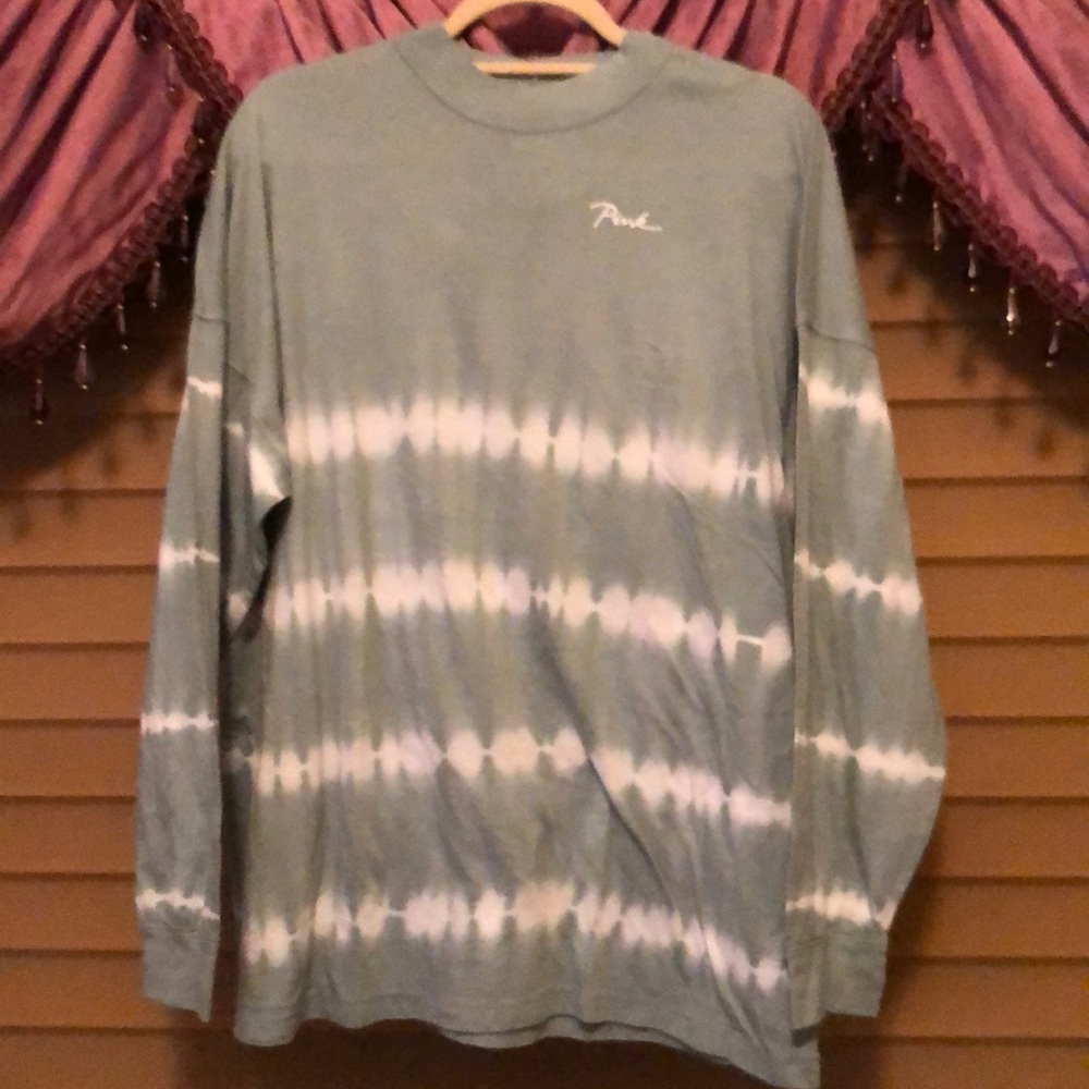 Victorias Secret Pink long sleeved tee